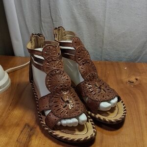 Pikolinos Women's Gladiator Sandals Size 38